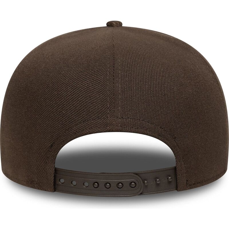 petten-gebogen-bruin-snapback-19twenty-cooperstown-cord-van-chicago-cubs-mlb-van-new-era