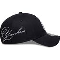 petten-gebogen-marineblauw-snapback-9forty-m-crown-side-script-van-new-york-yankees-mlb-van-new-era