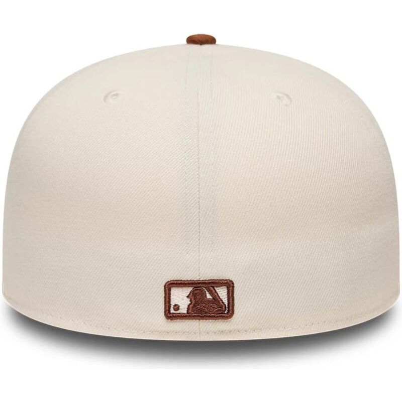 petten-plat-bruin-fitted-59fifty-league-essential-van-new-york-yankees-mlb-van-new-era