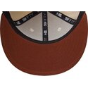 petten-plat-bruin-fitted-59fifty-league-essential-van-new-york-yankees-mlb-van-new-era