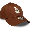 petten-gebogen-bruin-verstelbaar-9forty-league-essential-midi-van-los-angeles-dodgers-mlb-van-new-era