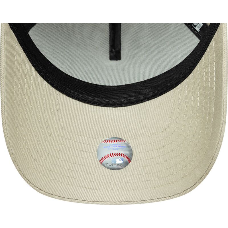 petten-gebogen-beige-snapback-dorado-e-frame-metallic-outline-van-new-york-yankees-mlb-van-new-era