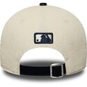 petten-gebogen-beige-verstelbaar-9forty-m-crown-cord-van-new-york-yankees-mlb-van-new-era