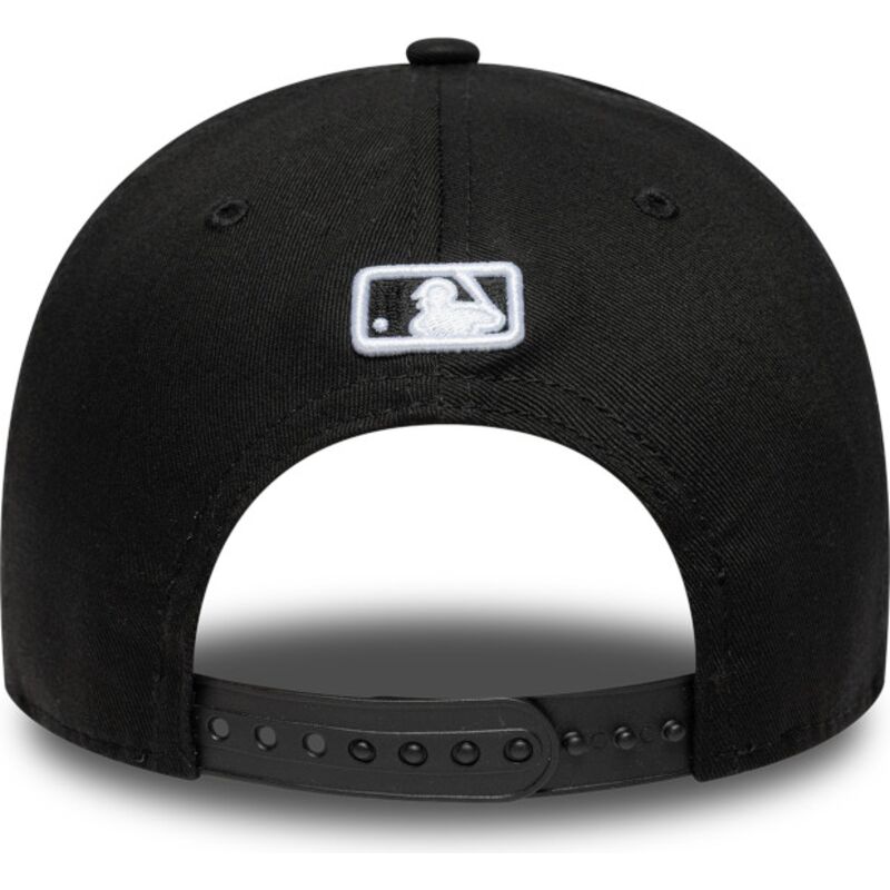 petten-gebogen-zwart-snapback-9forty-m-crown-van-new-york-yankees-mlb-van-new-era