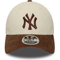 petten-gebogen-bruin-verstelbaar-9forty-m-crown-cord-van-new-york-yankees-mlb-van-new-era