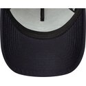 petten-gebogen-marineblauw-snapback-a-frame-oval-foam-patch-van-new-era