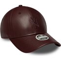 petten-gebogen-bruin-snapback-9forty-m-crown-pu-diamante-van-new-york-yankees-mlb-van-new-era