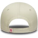 petten-gebogen-beige-verstelbaar-voor-kinderen-rosa-9forty-dino-icon-van-new-york-yankees-mlb-van-new-era