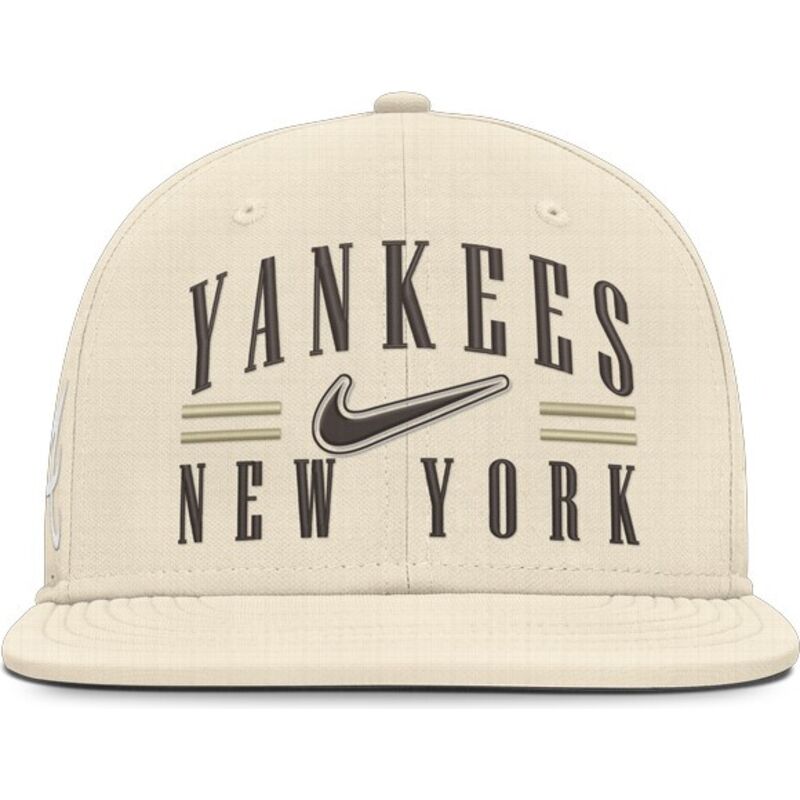 petten-plat-beige-fitted-dri-fit-true-structured-aero-bill-van-new-york-yankees-mlb-van-nike