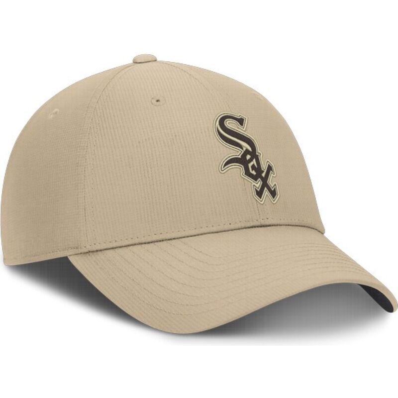 petten-gebogen-beige-verstelbaar-club-structured-uv-poly-ripstop-van-chicago-white-sox-mlb-van-nike petten-gebogen-beige-verstelbaar-club-structured-uv-poly-ripstop-van-chicago-white-sox-mlb-van-nike