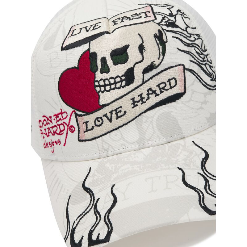 petten-gebogen-wit-snapback-live-fast-love-hard-van-ed-hardy