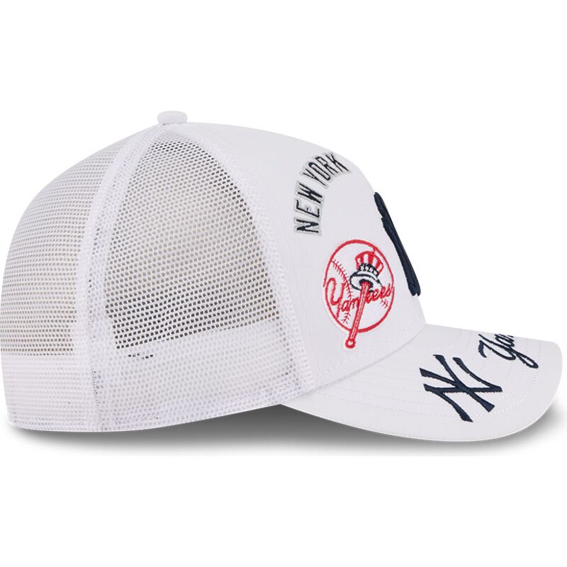 petten-gebogen-wit-snapback-9forty-m-crown-a-frame-all-over-van-new-york-yankees-mlb-van-new-era petten-gebogen-wit-snapback-9forty-m-crown-a-frame-all-over-van-new-york-yankees-mlb-van-new-era