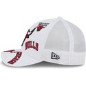 petten-gebogen-wit-snapback-9forty-m-crown-a-frame-all-over-van-chicago-bulls-nba-van-new-era