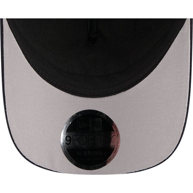 petten-gebogen-marineblauw-snapback-9forty-m-crown-a-frame-all-over-van-new-york-yankees-mlb-van-new-era