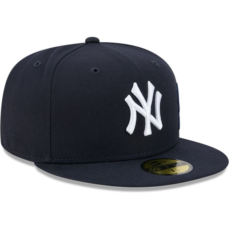 petten-plat-marineblauw-fitted-59fifty-side-script-van-new-york-yankees-mlb-van-new-era