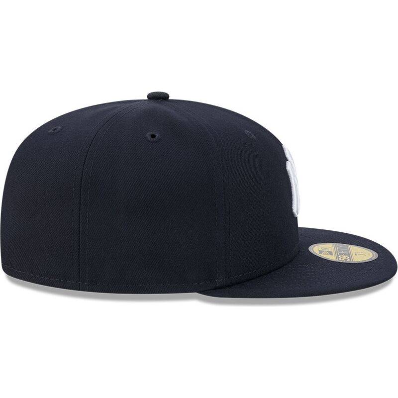 petten-plat-marineblauw-fitted-59fifty-side-script-van-new-york-yankees-mlb-van-new-era