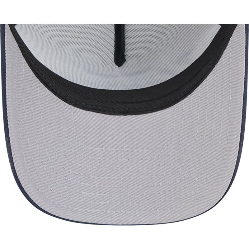 petten-gebogen-marineblauw-snapback-9fifty-a-frame-na-lifestyle-f1-van-new-york-yankees-mlb-van-new-era