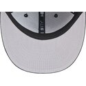 petten-gebogen-zwart-fitted-59fifty-pin-na-lifestyle-f1-van-chicago-white-sox-mlb-van-new-era