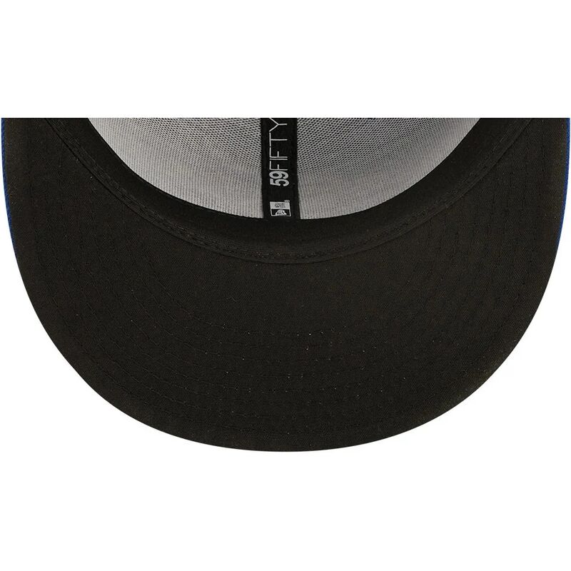 petten-plat-blauw-fitted-59fifty-ac-perf-van-toronto-blue-jays-mlb-van-new-era