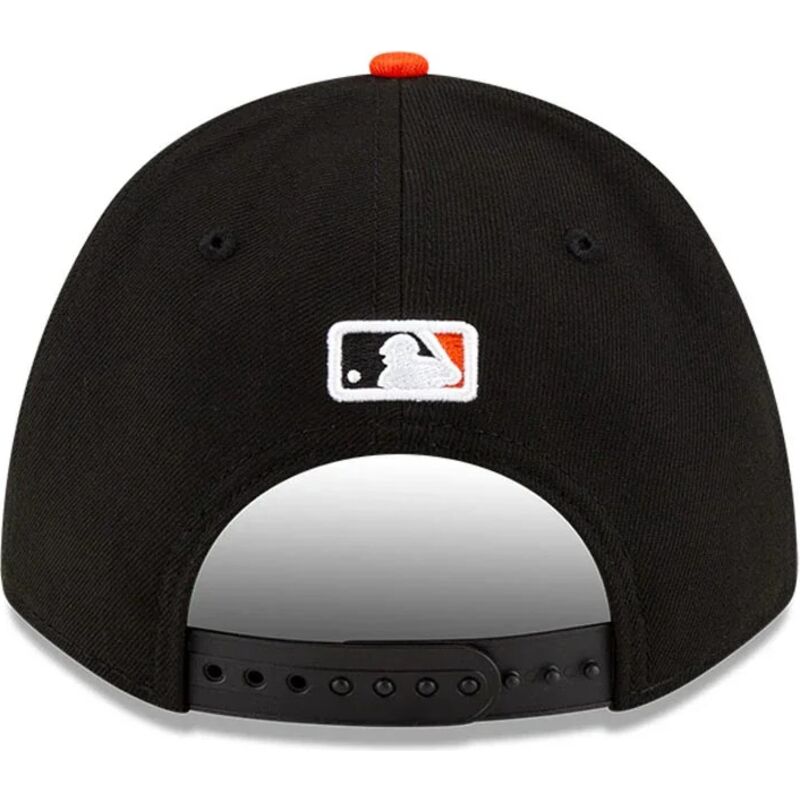 petten-gebogen-zwart-snapback-9forty-m-crown-player-replica-van-san-francisco-giants-mlb-van-new-era