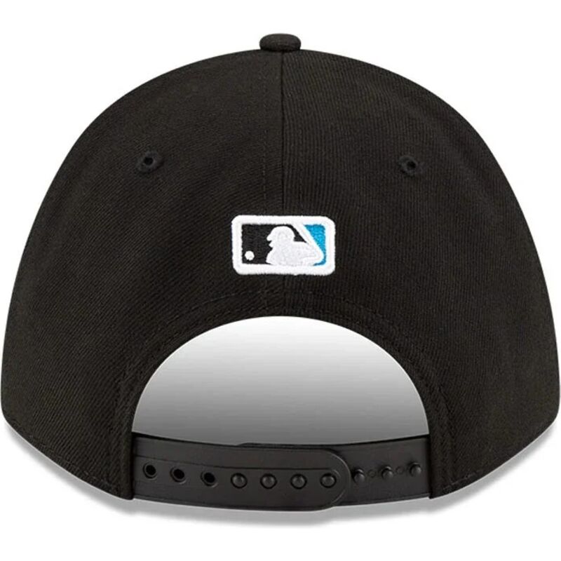 petten-gebogen-zwart-snapback-9forty-m-crown-player-replica-van-miami-marlins-mlb-van-new-era petten-gebogen-zwart-snapback-9forty-m-crown-player-replica-van-miami-marlins-mlb-van-new-era