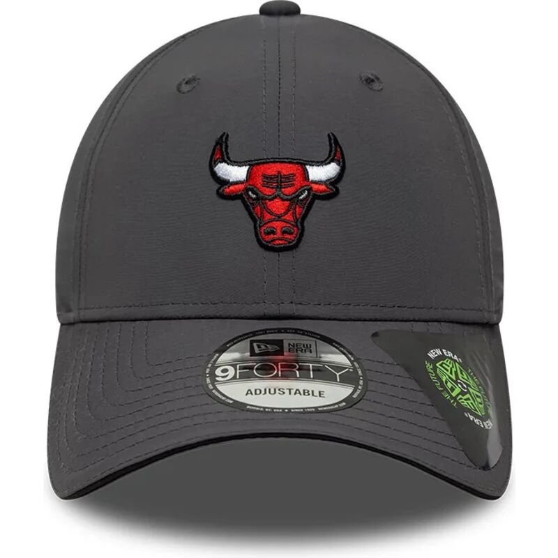 petten-gebogen-grijs-verstelbaar-9forty-recycled-van-chicago-bulls-nba-van-new-era