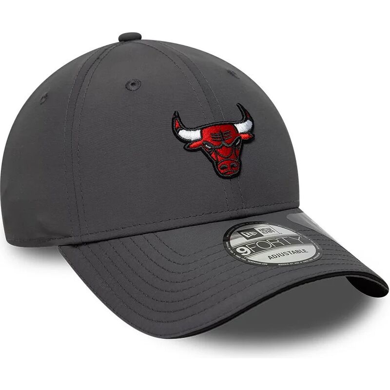 petten-gebogen-grijs-verstelbaar-9forty-recycled-van-chicago-bulls-nba-van-new-era