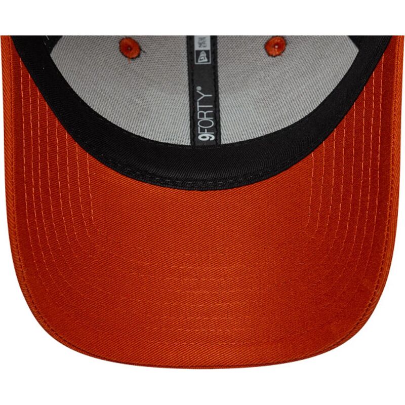 petten-gebogen-oranje-verstelbaar-9forty-seasonal-van-fc-barcelona-laliga-van-new-era