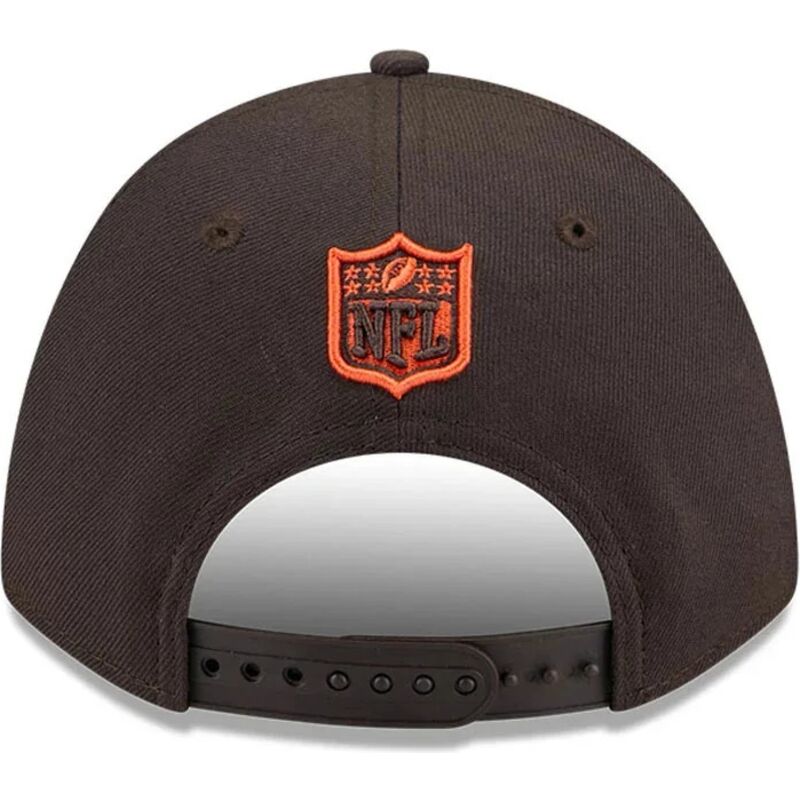 petten-gebogen-bruin-snapback-9forty-m-crown-team-van-cleveland-browns-nfl-van-new-era