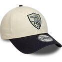 petten-gebogen-beige-fitted-39thirty-seasonal-van-associazione-sportiva-roma-serie-a-van-new-era
