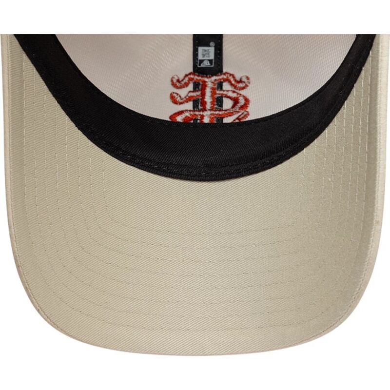 petten-gebogen-beige-verstelbaar-9twenty-faux-suede-van-stade-toulousain-top-14-van-new-era