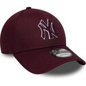 petten-gebogen-rood-verstelbaar-9forty-team-outline-van-new-york-yankees-mlb-van-new-era