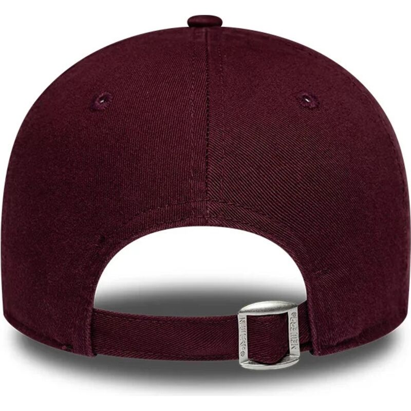 petten-gebogen-rood-verstelbaar-9twenty-slogan-sorry-i-m-late-van-new-era