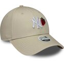 petten-gebogen-beige-verstelbaar-9forty-fruit-icon-strawberry-van-new-york-yankees-mlb-van-new-era