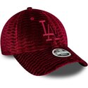 petten-gebogen-rood-verstelbaar-9forty-velour-van-los-angeles-dodgers-mlb-van-new-era