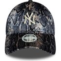 petten-gebogen-meerkleurig-verstelbaar-9forty-snake-print-van-new-york-yankees-mlb-van-new-era
