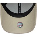 petten-gebogen-beige-verstelbaar-9forty-pu-weave-van-new-york-yankees-mlb-van-new-era