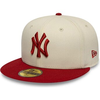 Petten plat beige fitted 59FIFTY League Essential van New York Yankees MLB van New Era
