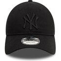 petten-gebogen-zwart-verstelbaar-9twenty-league-essential-van-new-york-yankees-mlb-van-new-era
