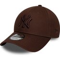 petten-gebogen-bruin-verstelbaar-9forty-league-essential-van-new-york-yankees-mlb-van-new-era