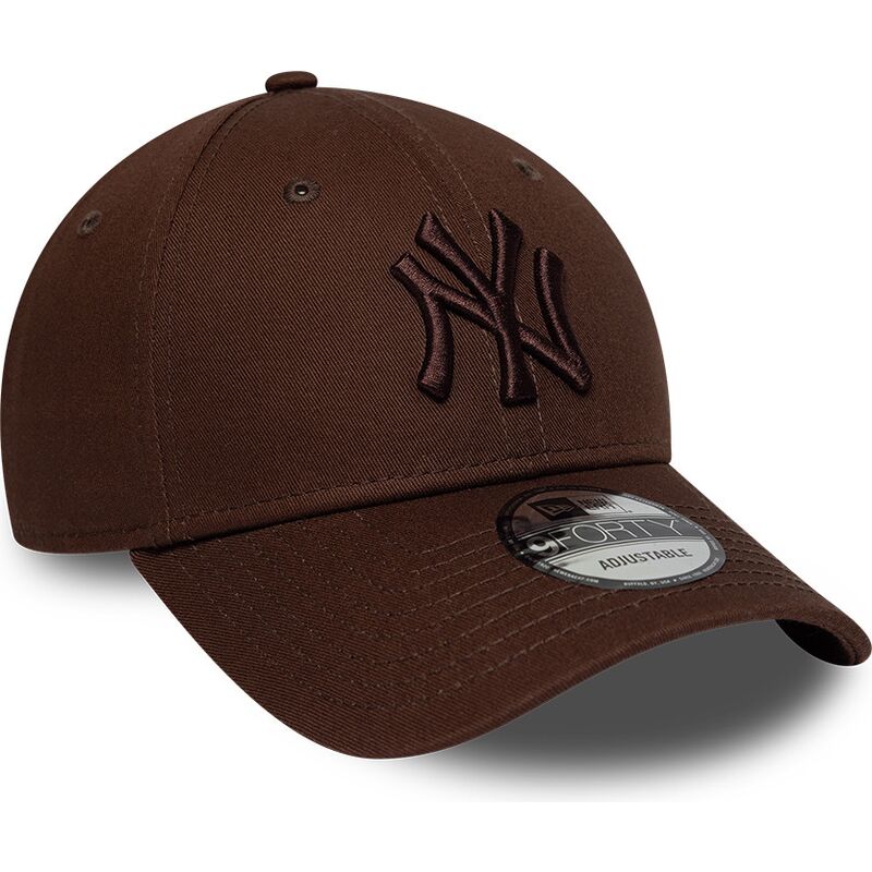 petten-gebogen-bruin-verstelbaar-9forty-league-essential-van-new-york-yankees-mlb-van-new-era