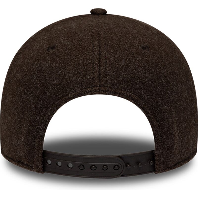 petten-gebogen-bruin-snapback-9forty-winter-van-new-york-yankees-mlb-van-new-era