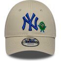 petten-gebogen-beige-verstelbaar-9forty-monster-icon-van-new-york-yankees-mlb-van-new-era