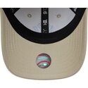 petten-gebogen-beige-verstelbaar-9forty-monster-icon-van-new-york-yankees-mlb-van-new-era