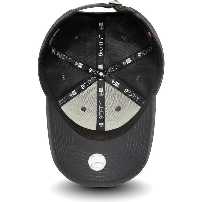 petten-gebogen-grijs-verstelbaar-rosa-9forty-tech-jersey-van-new-york-yankees-mlb-van-new-era