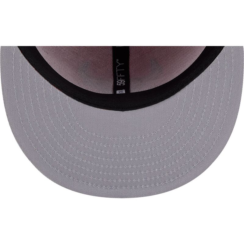 petten-plat-rood-fitted-59fifty-side-script-van-chicago-bulls-nba-van-new-era petten-plat-rood-fitted-59fifty-side-script-van-chicago-bulls-nba-van-new-era