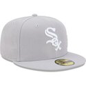 petten-plat-grijs-fitted-59fifty-side-script-van-chicago-white-sox-mlb-van-new-era