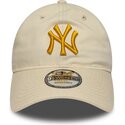 petten-gebogen-beige-verstelbaar-dorado-9twenty-league-essential-van-new-york-yankees-mlb-van-new-era