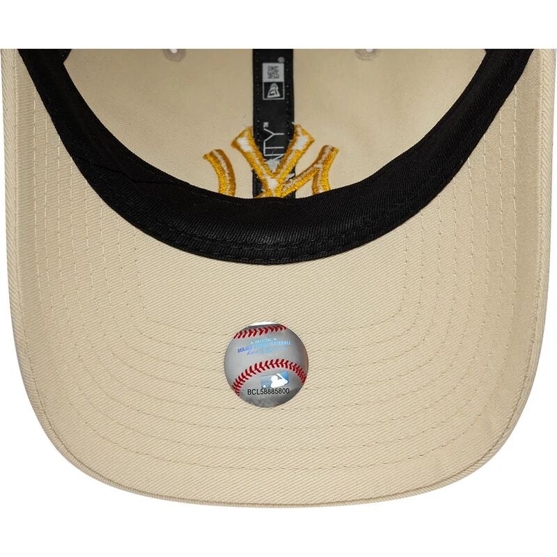 petten-gebogen-beige-verstelbaar-dorado-9twenty-league-essential-van-new-york-yankees-mlb-van-new-era