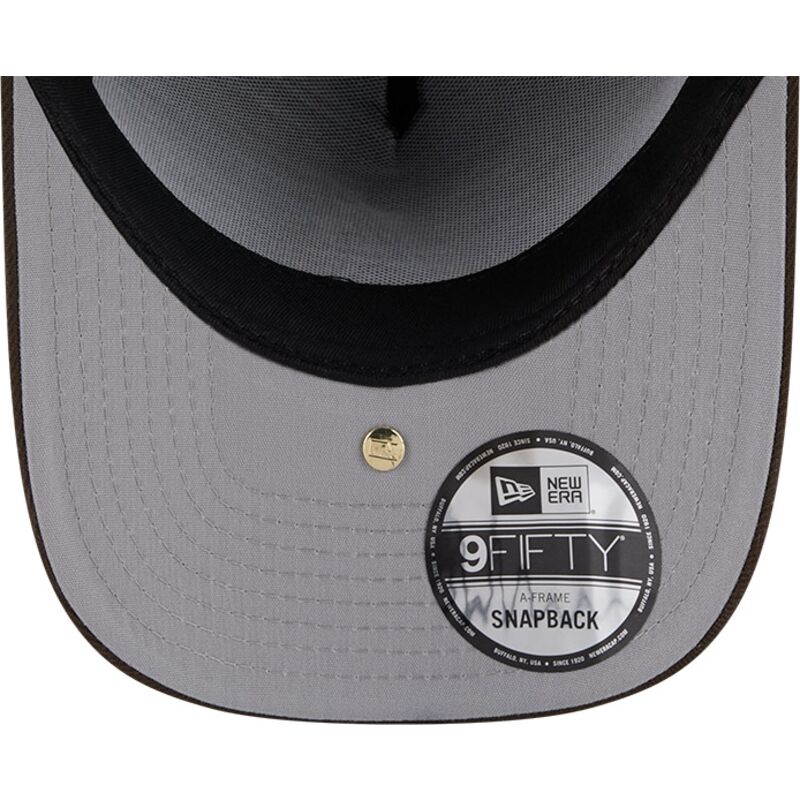petten-gebogen-bruin-snapback-9fifty-a-frame-precurved-visor-pin-van-atlanta-braves-mlb-van-new-era